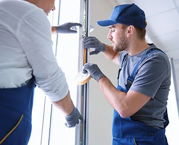 glass repair experts in West Little River, FL